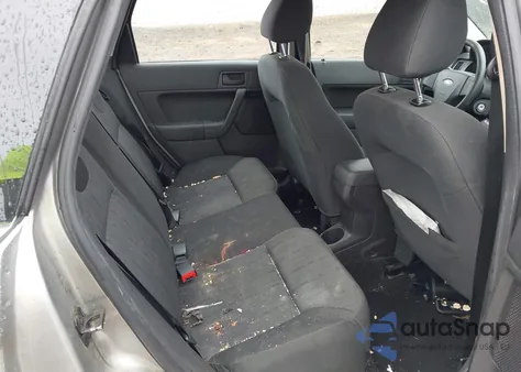 2008 Ford Focus Se/Ses из США, поврежденный, VIN 1FAHP35N28W136262